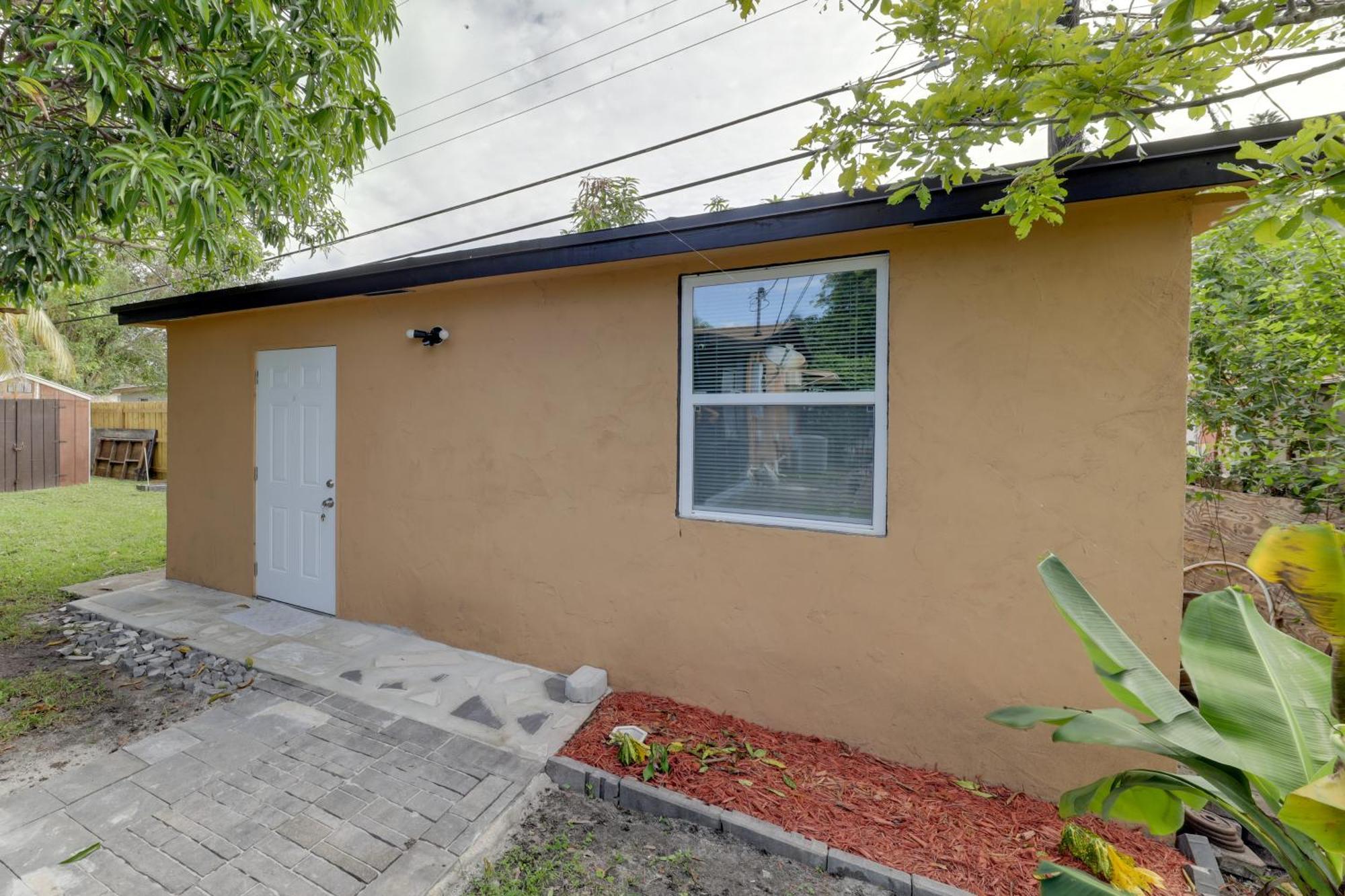 Pet-Friendly Fort Lauderdale Home 8 Mi To Beach! Exterior photo